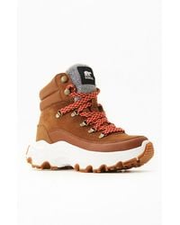 kinetic conquest sneaker