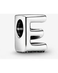 PANDORA - Charm 797459 Mujer Plata Letra E - Lyst