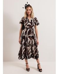 Phase Eight - Zarah Printed Puff Sleeve V Neck Midi Dress - Lyst