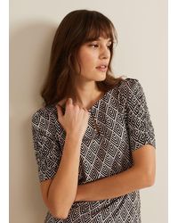 Phase Eight - Evelyn Geo Print Top - Lyst