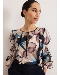 Phase Eight - Cosmos Shadow Floral Silk Blouse - Lyst