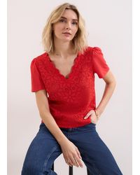 Phase Eight - Freya Broderie Scallop T Shirt - Lyst