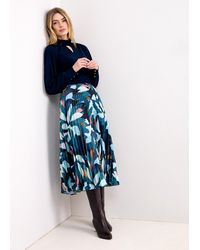 Phase Eight - Ebony Printed Pleated Midi Skirt - Lyst