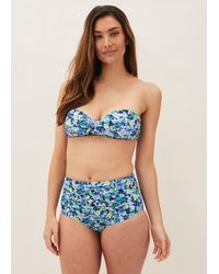 Phase Eight - Ayra Ditsy Floral Bikini Top - Lyst