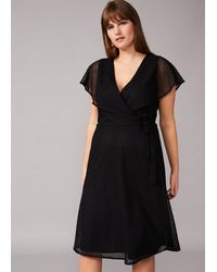 eve geo lace shift dress