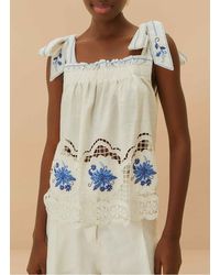 FARM Rio - Top Col Carré Brodé En Lin Mélangé Femme - Lyst