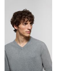 POLO CLUB - Schlichter Pullover Grau Meliert Mit V-Kragen Und Logo Im Gleichen Farbton - Lyst