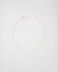 Prada - Eternal Halskette Mit Mini-Triangolo-Anhänger Aus Gelbgold Mit Diamanten - Lyst