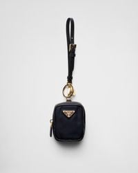 Prada - Mini Pochette Re-Edition 1978 En Re-Nylon Avec Porte-Clés - Lyst