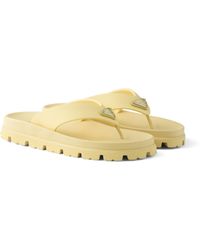 Prada - Zehensteg-Sandalen Aus Gummi, Damen, Größe - Lyst