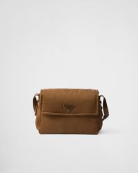Prada - Traveller Mittelgroße Schultertasche Aus Gepolstertem Re-Nylon - Lyst