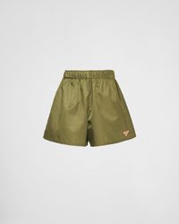 Prada - Shorts Aus Re-Nylon - Lyst