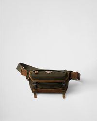 Prada - Kleine Schultertasche Aus Re-Nylon Und Wildleder - Lyst