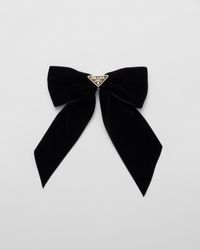 【希少】 PRADA Logo velvet hair elastic Prada Velvet Hair Clip in Black | Lyst
