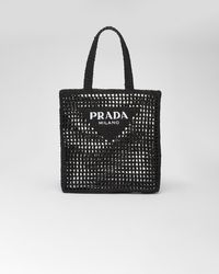 Prada - Gehäkelte Tote Bag Mit Logo - Lyst