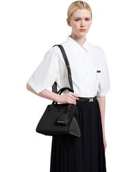 prada monochrome saffiano leather shoulder bolsa