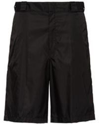 Prada - Re-Nylon Shorts mit Logo-Schild - Lyst