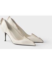 Prada - Pumps Aus Antikem Leder - Lyst