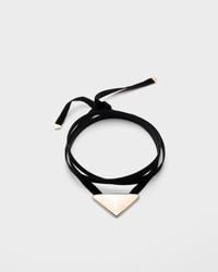 Prada - Eternal Choker Mit Mittelgroßem Anhänger Aus Gelbgold - Lyst