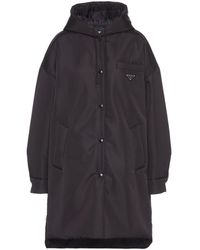 Prada - Chubasquero Light Re-Nylon con logo triangular - Lyst