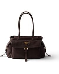 Prada - Borsa Shopping Explore Medium - Lyst