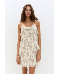 Pull&Bear - Kurzes Kleid Mit Blumenprint Und Volants - Lyst