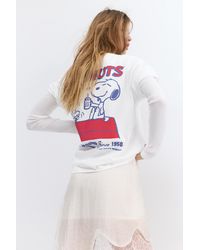 Pull&Bear - Peanuts Snoopy T-Shirt - Lyst