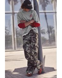 Pull&Bear - Relaxed Fit T-Shirt With Raised Graphic - Lyst