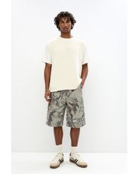 Pull&Bear - Baggy Bermuda Shorts With Branches Print - Lyst
