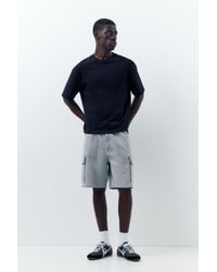 Pull&Bear - Baggy Cargo Bermuda Shorts - Lyst