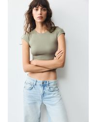 Pull&Bear - Fitted Short Sleeve T-Shirt - Lyst