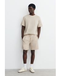 Pull&Bear - Set Aus Jogger-Bermudas Und T-Shirt - Lyst