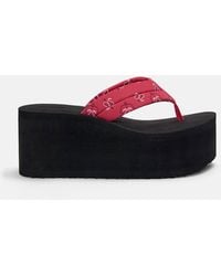 Pull&Bear - Sandalen Mit Keilabsatz Und Detail - Lyst