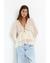 Pull&Bear - Fließende Bluse Mit Volants - Lyst