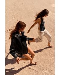 Pull&Bear - Jack Met Leereffect En Opstaande Kraag - Lyst