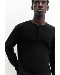 Pull&Bear - Waffle-Knit Long Sleeve T-Shirt - Lyst