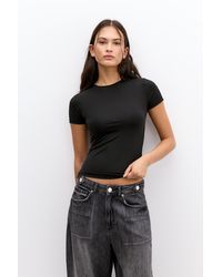 Pull&Bear - T-Shirt Aus Polyamid Mit Kurzen Ärmeln - Lyst