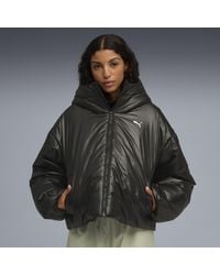 PUMA - Chaqueta Acolchada Brillante Con Capucha Wardrobe Essentials Para Mujer, Ropa, Negro - Lyst