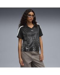 PUMA - T7 Leo Luxe Relaxed Fußballtrikot Damen, Kleidung, /Aop - Lyst