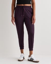 Quince - Flowknit Mid-Rise Joggers, Recycled Poly With Stretch - Lyst