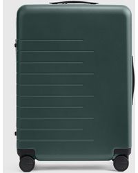 Quince - Medium Check-In Suitcase, Polycarbonte - Lyst