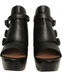 Givenchy Sandalen aus Leder - Schwarz