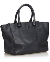 Prada Umhängetasche aus Leder - Schwarz