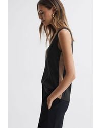 Reiss - Pippa - Nude/black Pippa Silk Colourblock Vest, Xs - Lyst