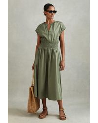 Reiss - Lena - Green Petite Cotton Ruched Waist Midi Dress - Lyst