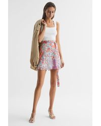 Reiss - Elle - Coral/white Floral Print High Rise Mini Skirt, Us 0 - Lyst