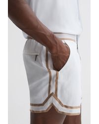 Reiss - Baller - Neutral/white | Ché Elasticated Waist Contrast Swim Shorts - Lyst