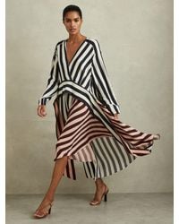 Reiss - Nola - Navy/off White Colourblock Stripe Asymmetric Midi Dress, Us 12 - Lyst