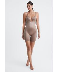 Spanx Spotlight On Lace Bodysuit 10119R/10119P