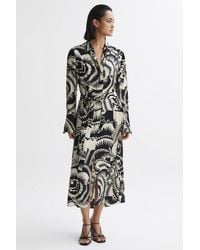 Reiss - Tilly Graphic-print Long-sleeve Woven Midi Dress - Lyst